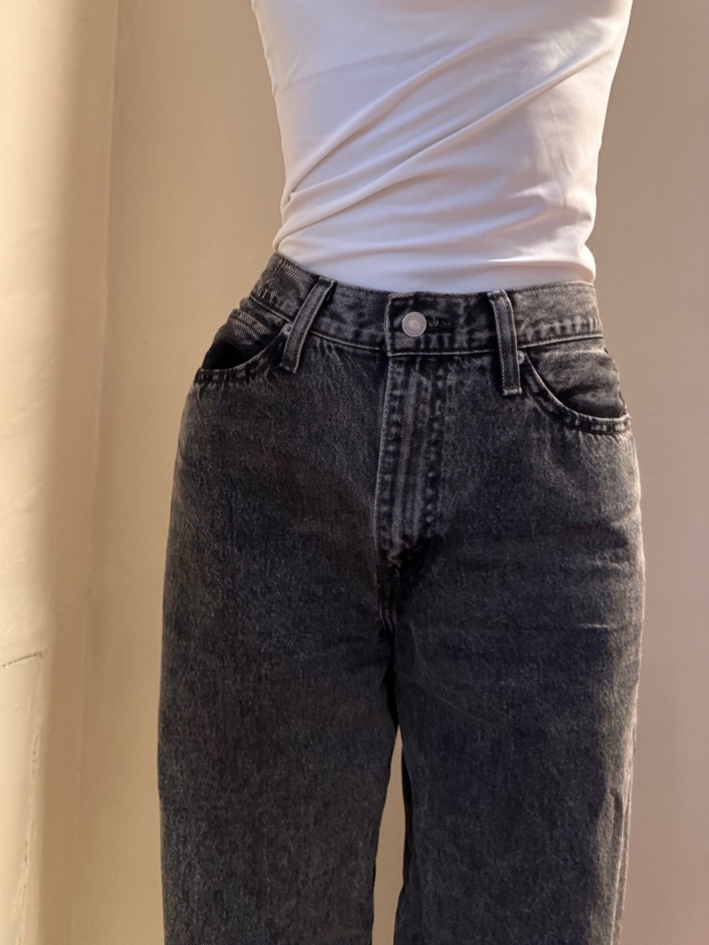 Levi’s ’94 Baggy Jeans Black Stonewash Women’s Size 27 - Picture 4 of 4